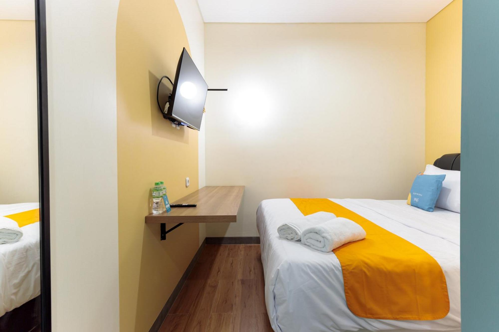 Sans Hotel Kelapa Gading Jakarta Jacarta Exterior foto